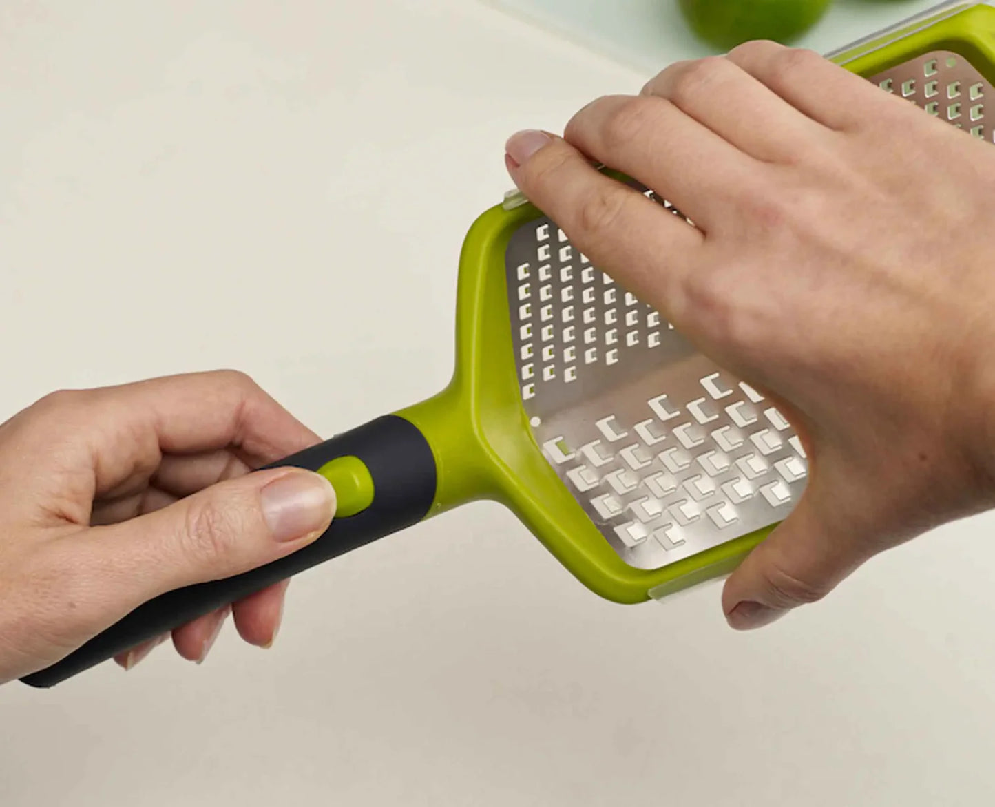 Twist Grater - Coarse & Fine (Green)