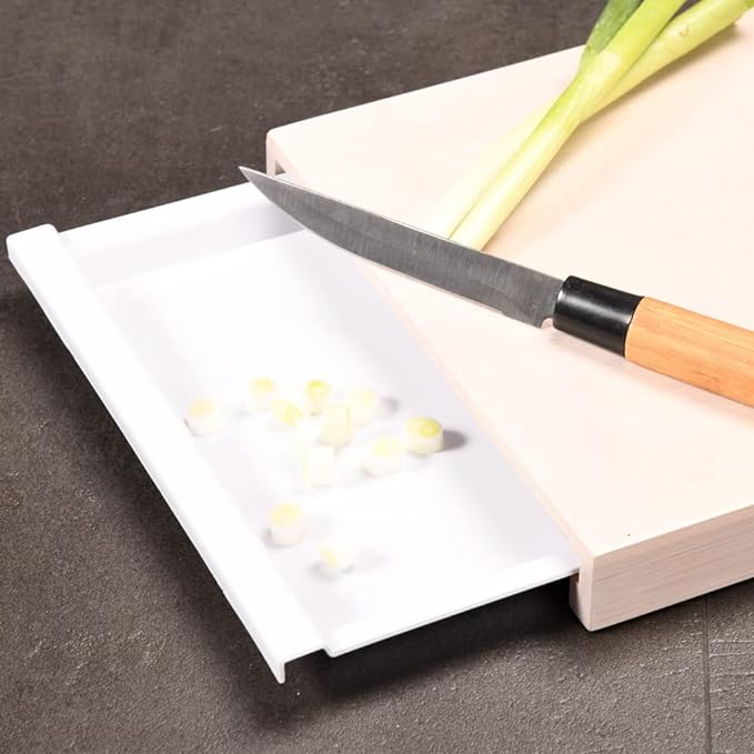 Bamboo Cutting Board with tray