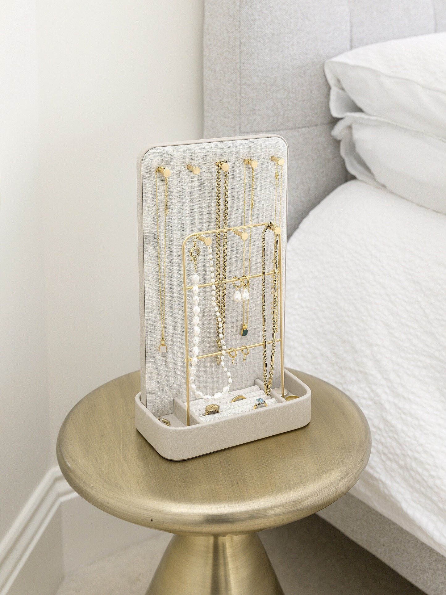 Oatmeal & Linen All-In-One Jewellery Stand