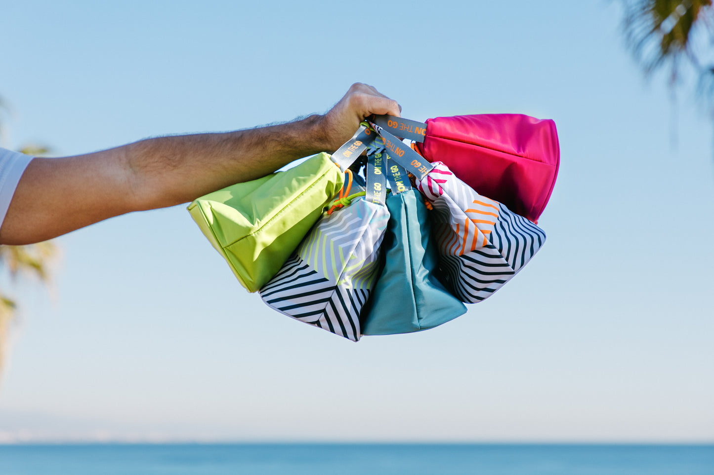 Hanging Lunchbag On The Go - Various Colours