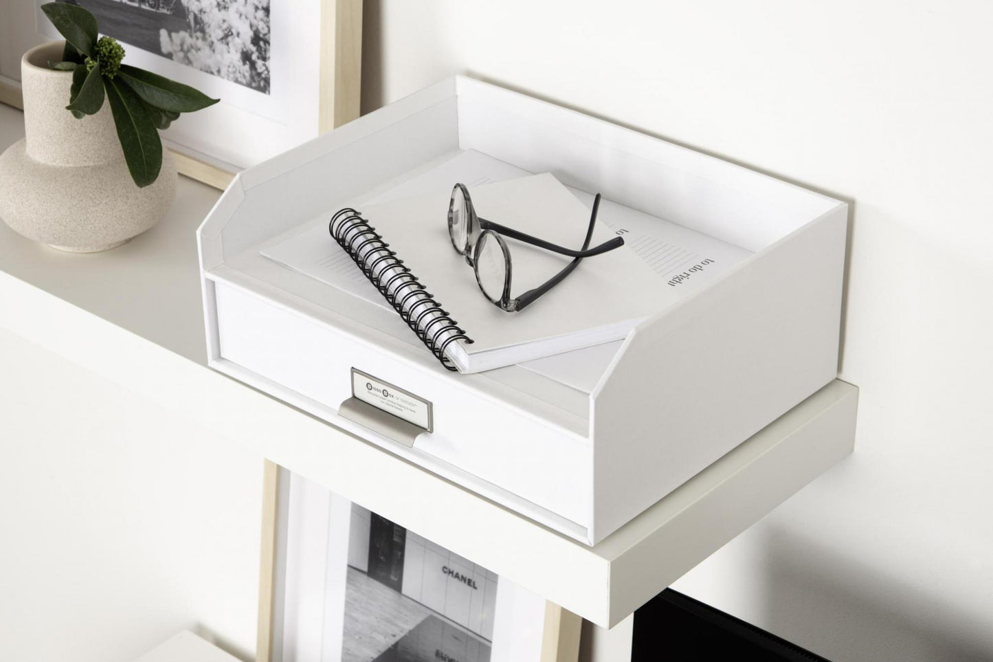 Walter- Letter Tray With Drawer - White