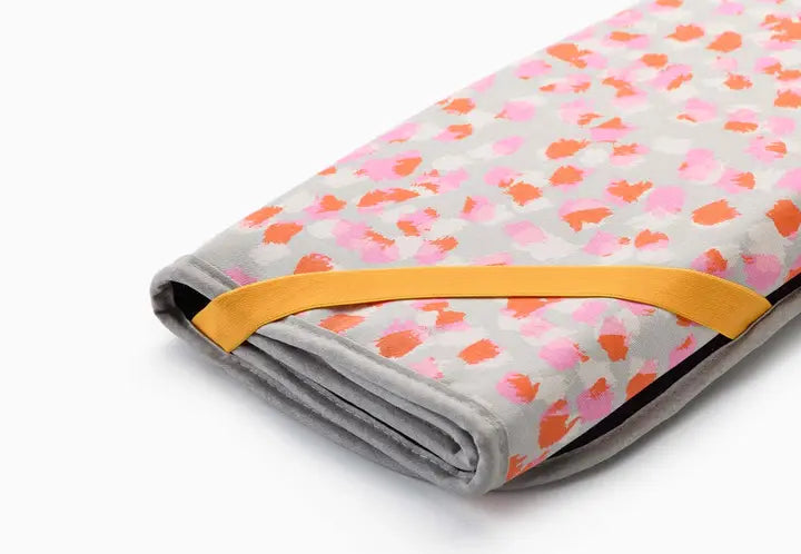 Swift™ Table-top Peach Ironing Mat