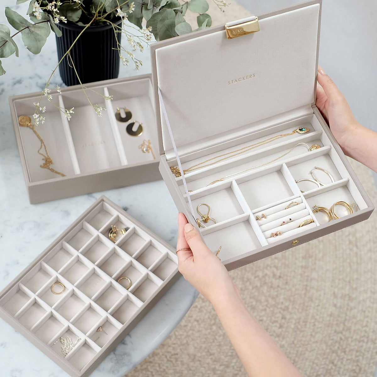 Jewellery, Cosmetic & Accessories – The Organised Store